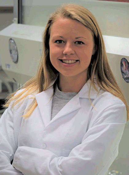 Lucy Mailing, PhD lab headshot