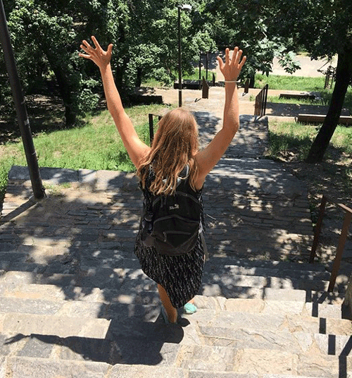 dissertation_arms_raised_opt